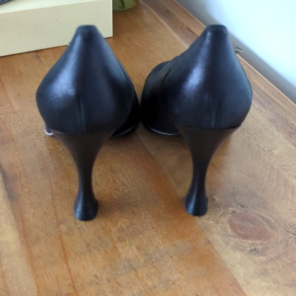 FINAL SALE 🆕🌿GIORGIO GALASSI MARY JANE PUMPS🌿 - Picture 11 of 16